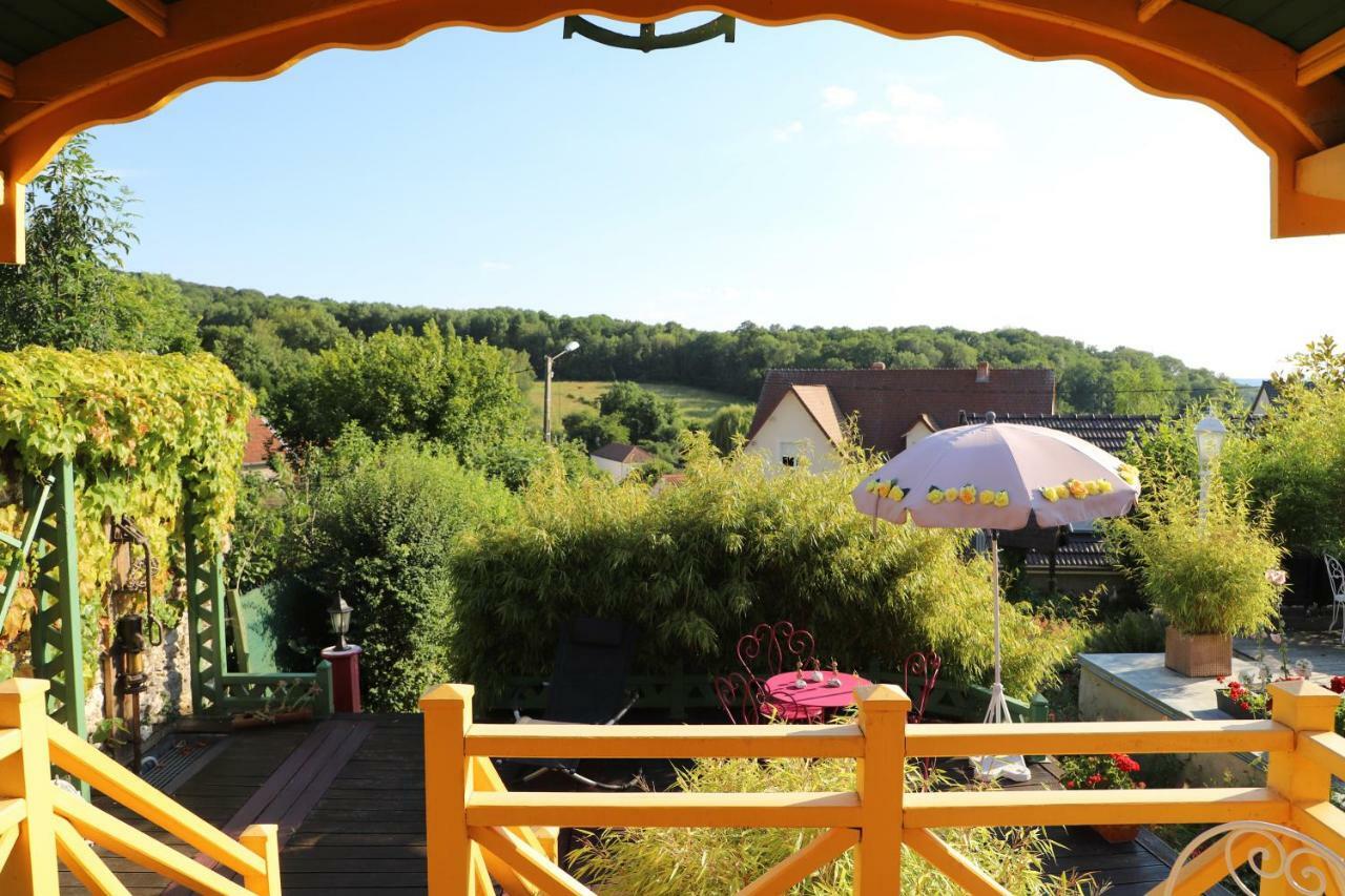 Bed and Breakfast Roulotte la Dominique à Romery  Extérieur photo